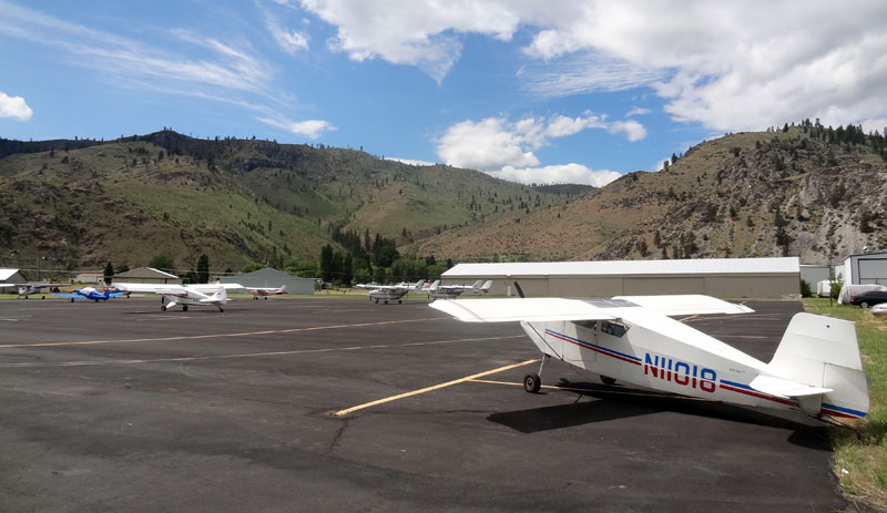 Lake Chelan airport parking